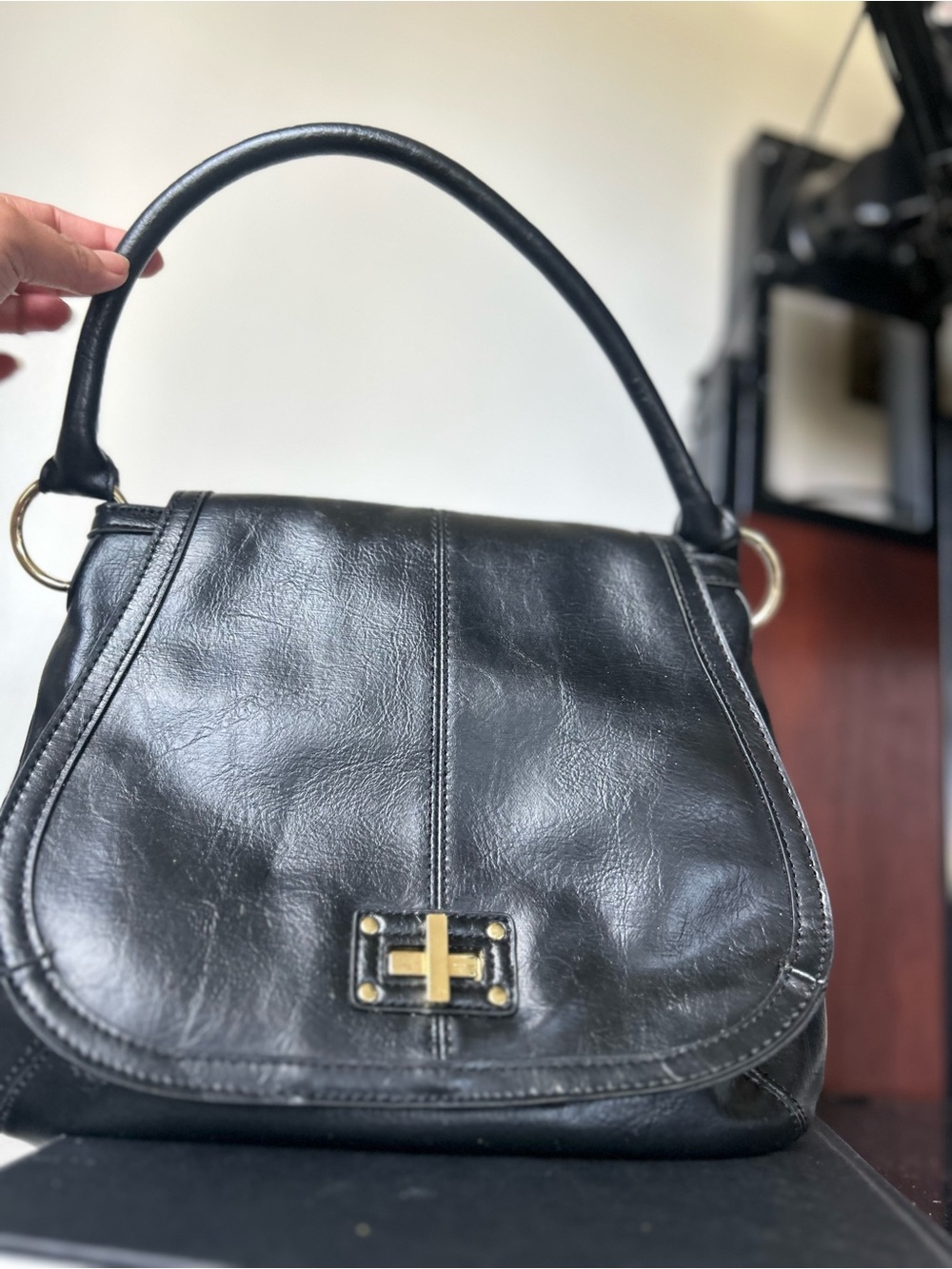 relic women Black Leather Shoulder Bag with Gold Hardware